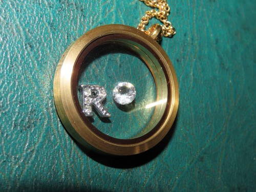 LETTER R WITH CUT CRYSTAL GLASS "DIAMOND" ORIGAMI OWL LIVING LOCKET NECKLACE 24" - Picture 2 of 3