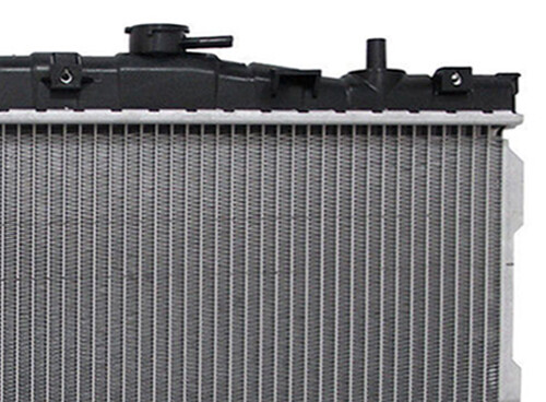 Radiator For 01-06 Hyundai Elantra Tiburon 2.0L Free Shipping - Picture 4 of 6