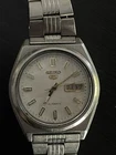 Vintage Seiko 5 Automatic 7009-876A White sunburst  Dial Watch - Running