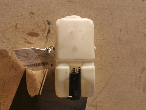 VOLKSWAGEN GOLF WASHER BOTTLE GEN 3, 03/94-09/98 94 95 96 97 98