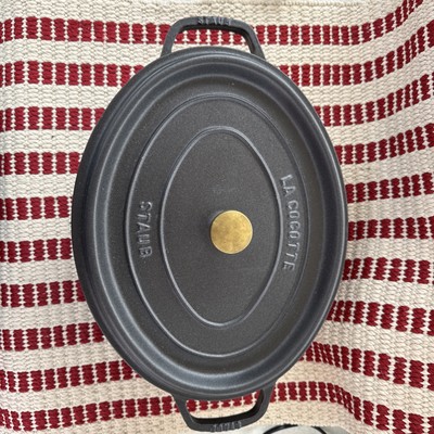 STAUB LA COCOTTE Cast Iron OVAL Dutch Oven 13'' 33cm
