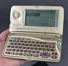 Partner V6 Socrates English-Russian Talking Electronic Translator - ER586HT V6