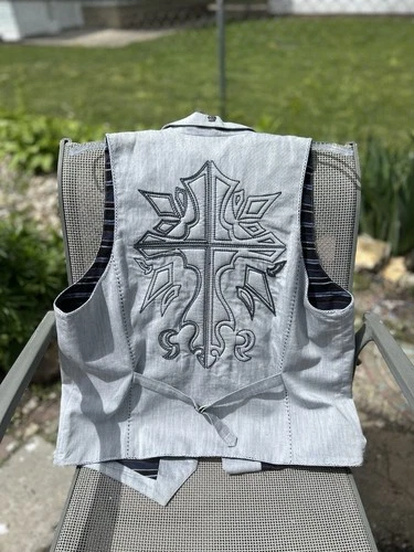 Roar Men’s Size XL Cotton Vest Quilted Back Striped Lined Adjustable Back Belt image 3