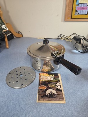 Vtg PRESTO 4Qt Stainless Steel Pressure Cooker PS4 W/ Rack & Jiggler Instruction