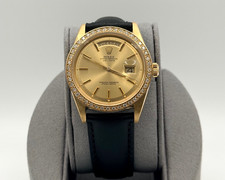 Vintage Rolex Day Date 1803 36mm Champagne Dial Diamond Bezel 18K Yellow Gold