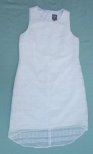 Vince Camuto White Lined Sleeveless Dress Size 10 Chest 37"