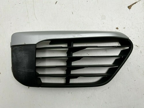 BMW X1 F48 Stoßstange Gitter Blende Vorne Rechts 51117354778 STZ733P