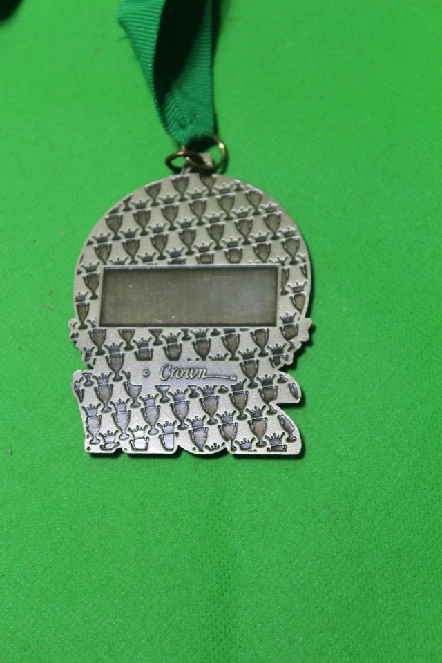 Florida Gators 2017 Champions Pennant trophy Medal Lanyard Crown Royal - Image 2 of 3