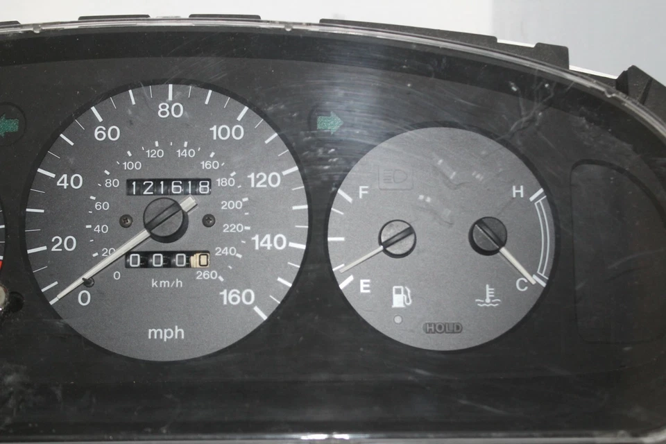Cuadro de instrumentos velocímetro medidores 95 96 Mazda Millenia 121.618 millas Foto 3 de 4