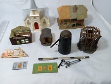 Lot of HO scale houses and buidings