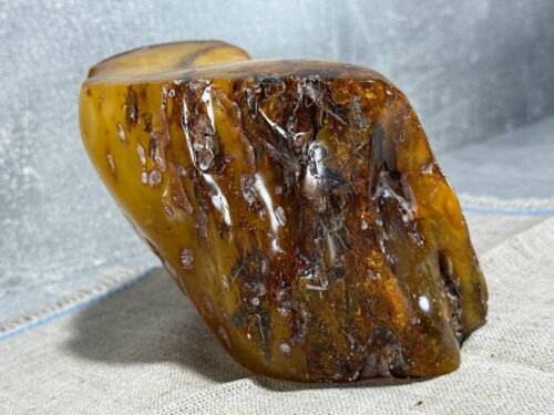 Natural amber, unprocessed, Baltic amber, large piece 895 grams. - Picture 3 of 24