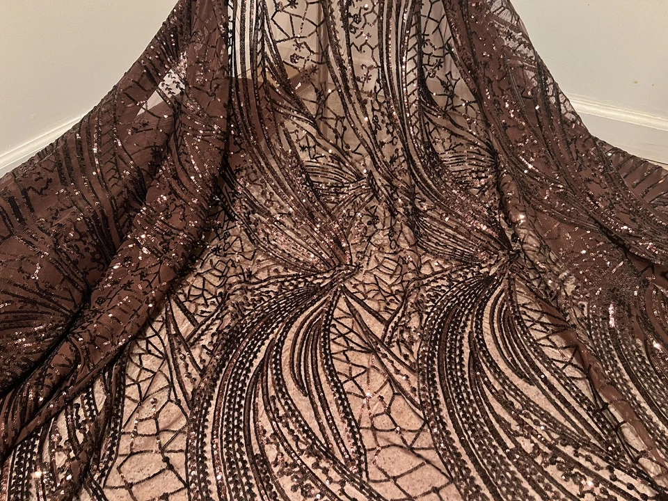 Tela de encaje de malla bordada lentejuelas elásticas 4 vías marrón 50” ancho 1 yarda Foto 4 de 4