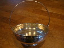 antik Versilbertes Henkelkorb - Korb mit Henkel - Durchmesser ca. 20 cm