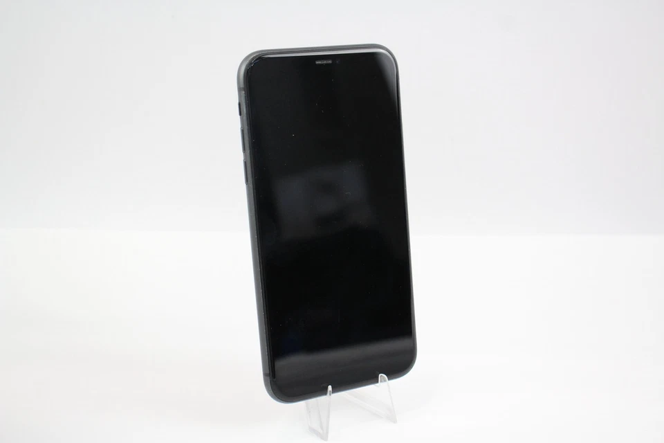 Apple iPhone 11 (Unlocked) A2221 64GB Black Grade D Boxed - Image 2 of 4