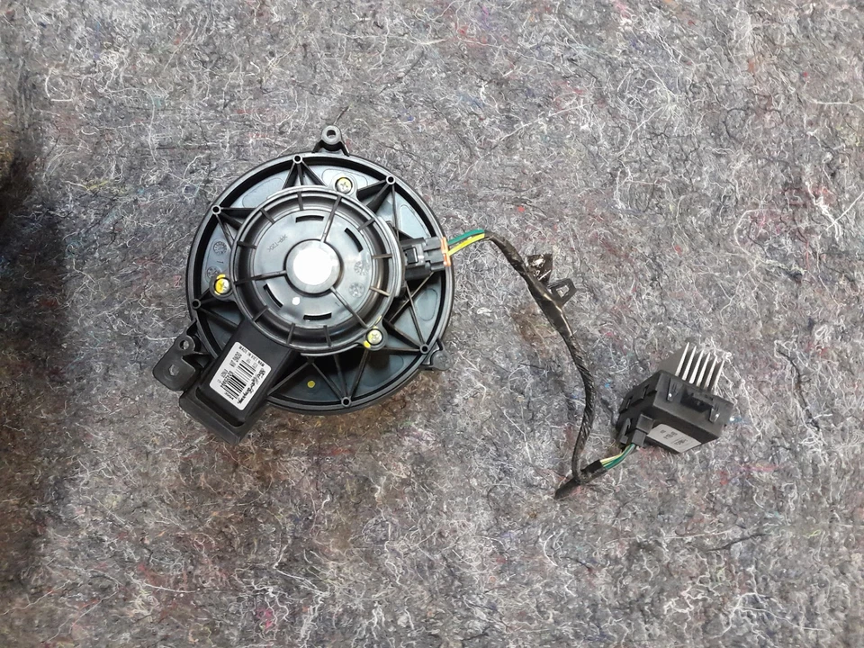 blower motor for 2006-2009 ford fusion-2006 lincoln zephyr 2006-2008 lincoln mkz Foto 2 de 3