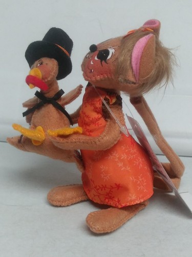 Annalee Thanksgiving Harvest 6" Girl Mouse with Turkey Friends 350817 2017 NWT - Picture 6 of 6