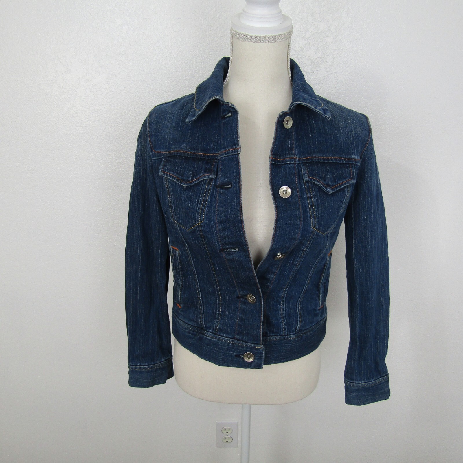 Gap Denim Jean Jacket Button Up Collared Neck Wom… - image 1