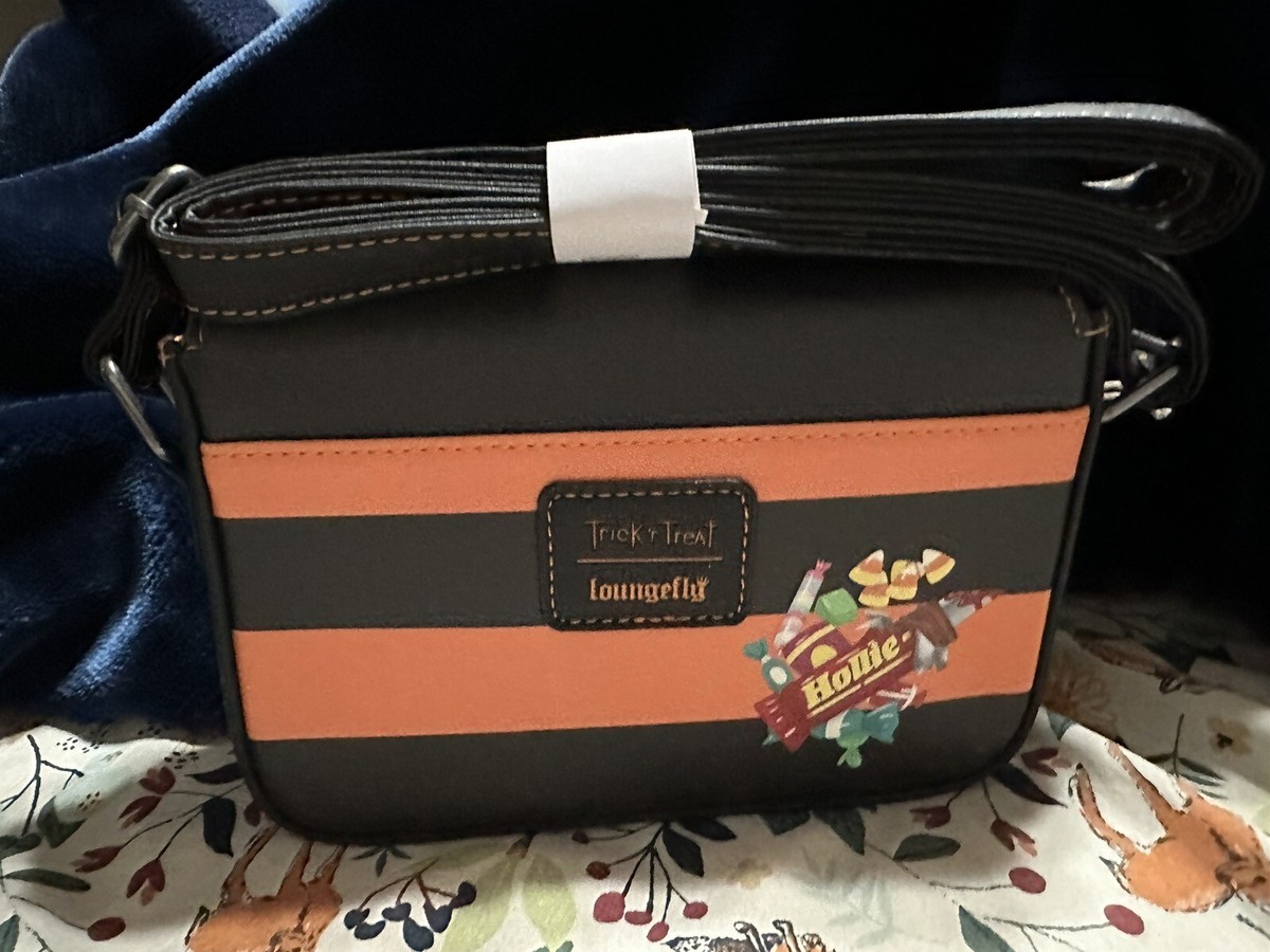 Loungefly Trick \'r Treat Sam Lollipop Crossbody Bag and Wallet Amazon.com: Loungefly Trick or Treat Sam Wallet : Clothing  main image 2