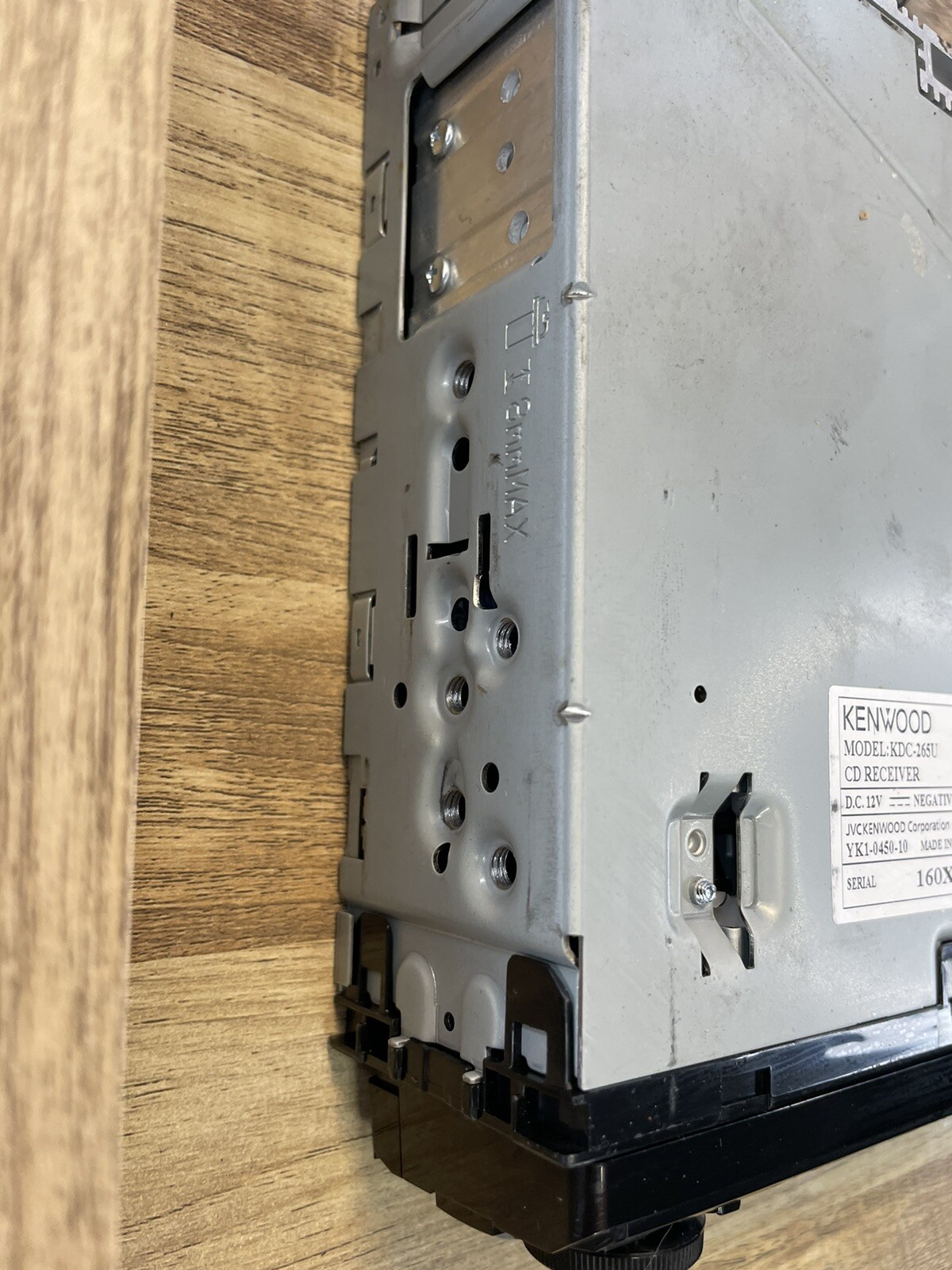 Kenwood Car Stereouse w/CD/iPod/USB/AUX Pandora/iHeart Radio Model