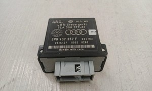 AUDI A3 Sportback 8PA Scheinwerfer-Steuergerät 8P0907357 1.97 Diesel 27647362