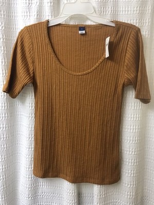 Old Navy women s Medium ribbed fitted short sleeve top Spice Saffron