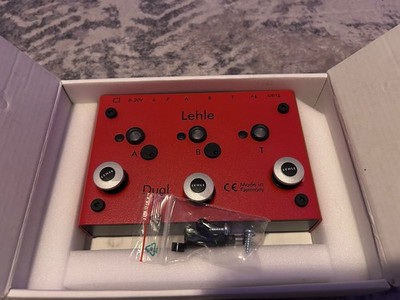 Lehle Dual SGoS Amp Switcher Guitar Pedal Open Box