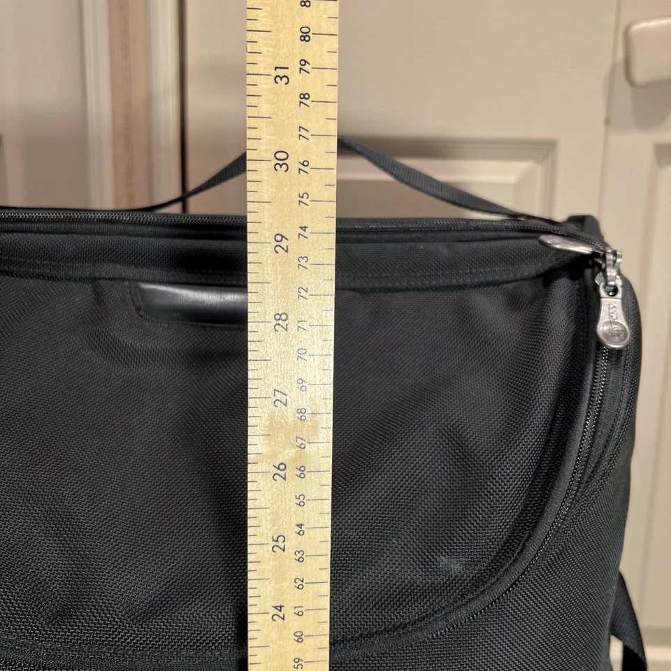 Andiamo Rolling Garment / Travel Bag - Image 4 of 4