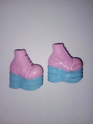 BRATZ DOLL LOT SHOES CLOTHING PLATFORM PINK TENNIS SHOES