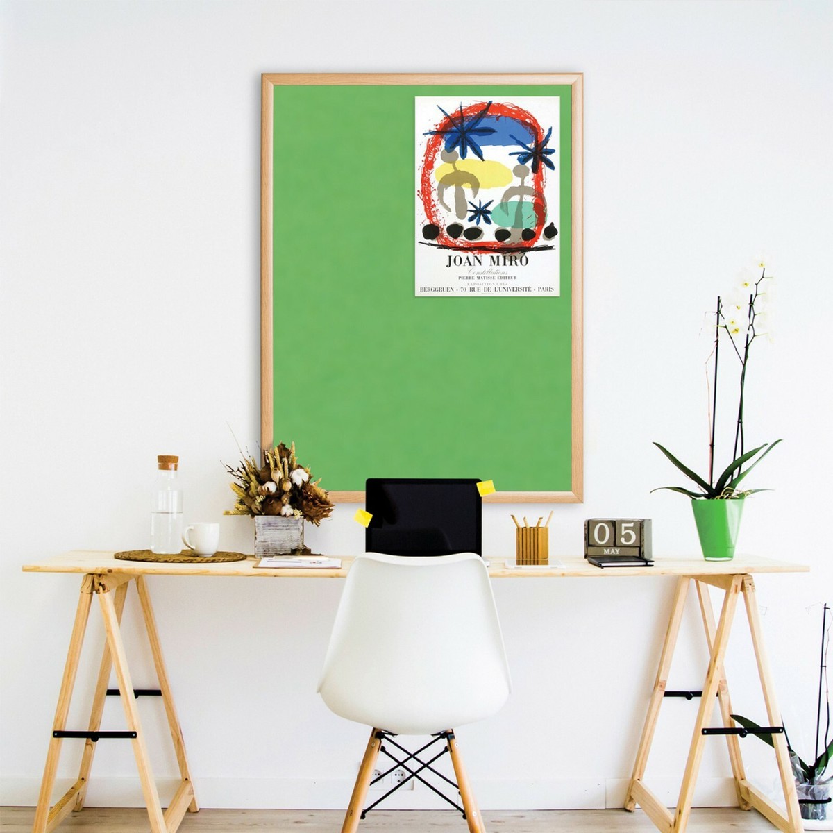 Wonderwall Eco-Friendly Felt Noticeboard | 120 X 90 Cm | Light Oak