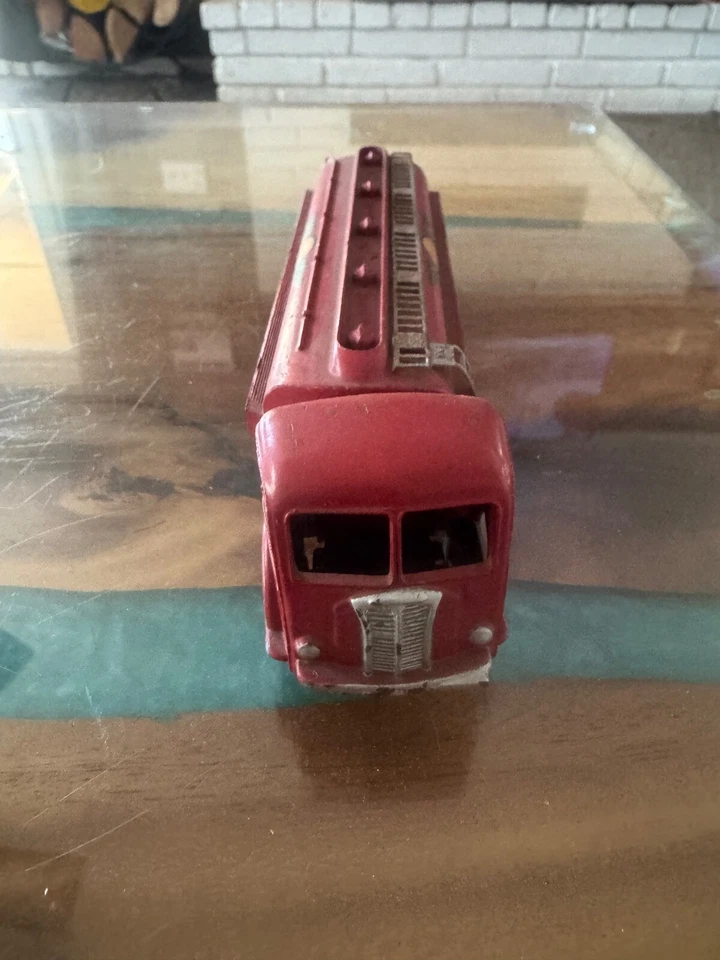 DINKY TOYS #32C TRACTEUR PANHARD & CITRENE TITAN CISTERNA (ESSO) AFILADO SIN CAJA Foto 2 de 4
