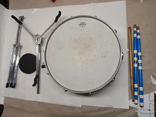 Remo Sound Master  Series 14'  Snare Drum With Case Stand Music Holder & Sticks 