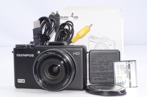 OLYMPUS XZ-1 Digitalkamera Schwarz 10MP F1.8 Objektiv OLED Display getestet