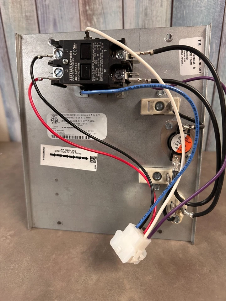 Goodman - HKSC05XC Electric Heat Kit w/Circuit Breaker 5 Kw 208-240, L81-157 - Image 3 of 4