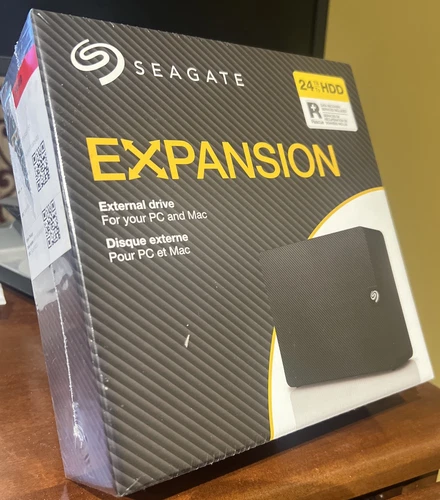 Seagate - Expansion 24TB External USB 3.0 Desktop Hard Drive with Rescue Data...