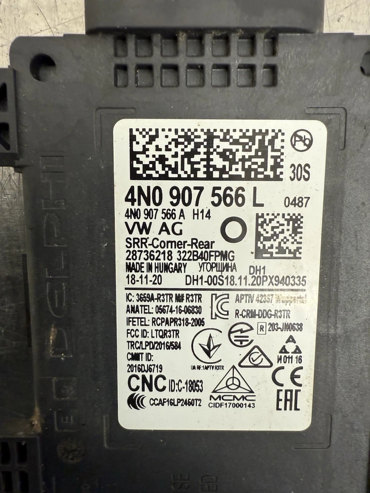 Unidad de control de asistencia de carril Audi RS6 C8 4.0 DJPB 4N0907566L 2021 Foto 2 de 4