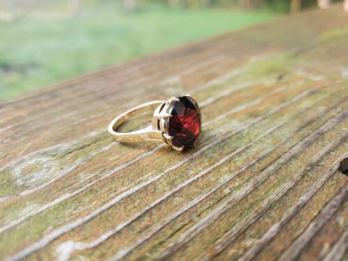 Outstanding Antique Natural Garnet Ring 14k - image 1