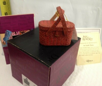 Just the Right Shoe, by Raine - In Scale Purse - 26306  NEW in Box with COA