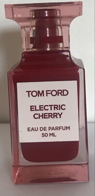 TOM FORD Electric Cherry Eau De Parfum 50ml, es fehlen 20ml identisch mit Fotos