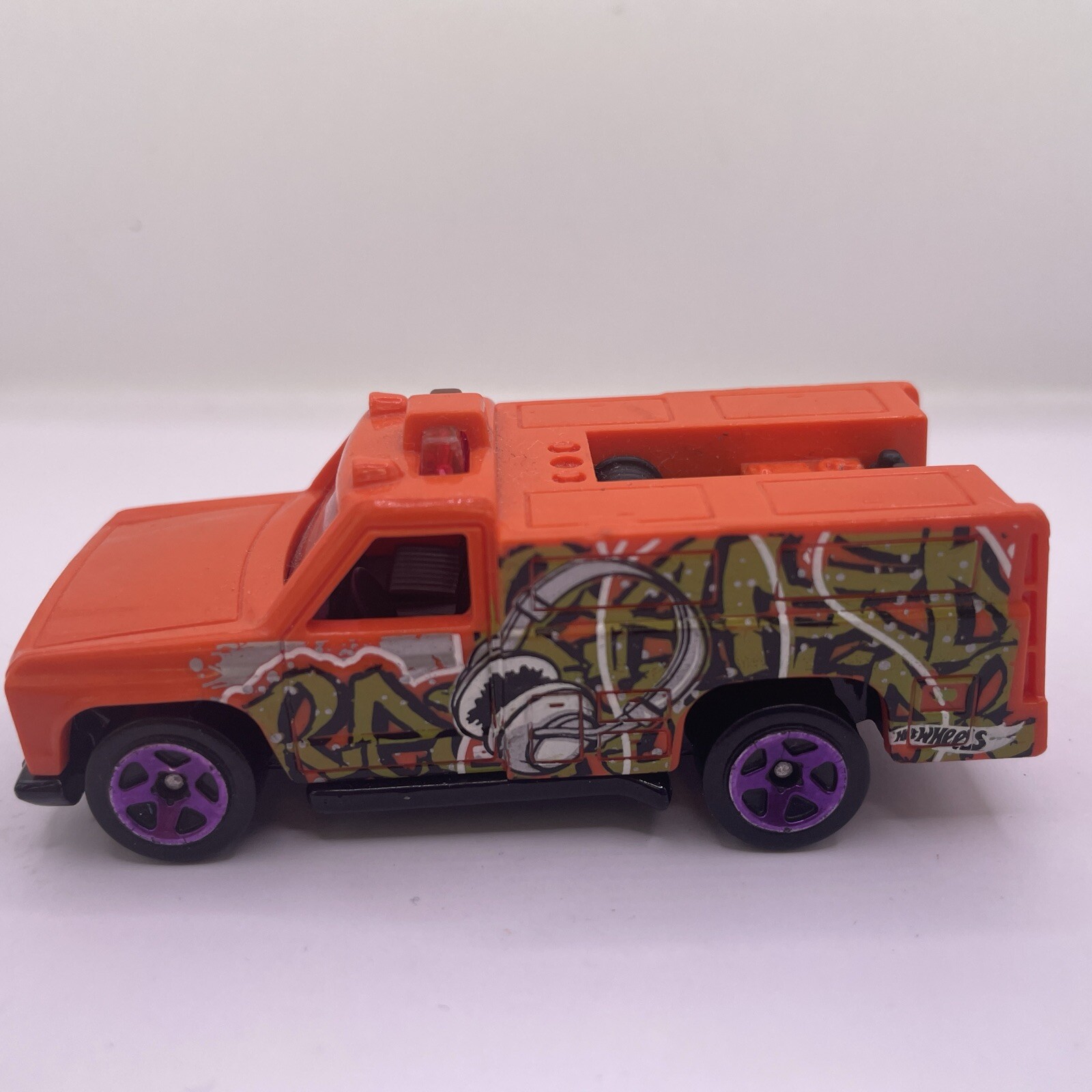 Picture 6 of 10