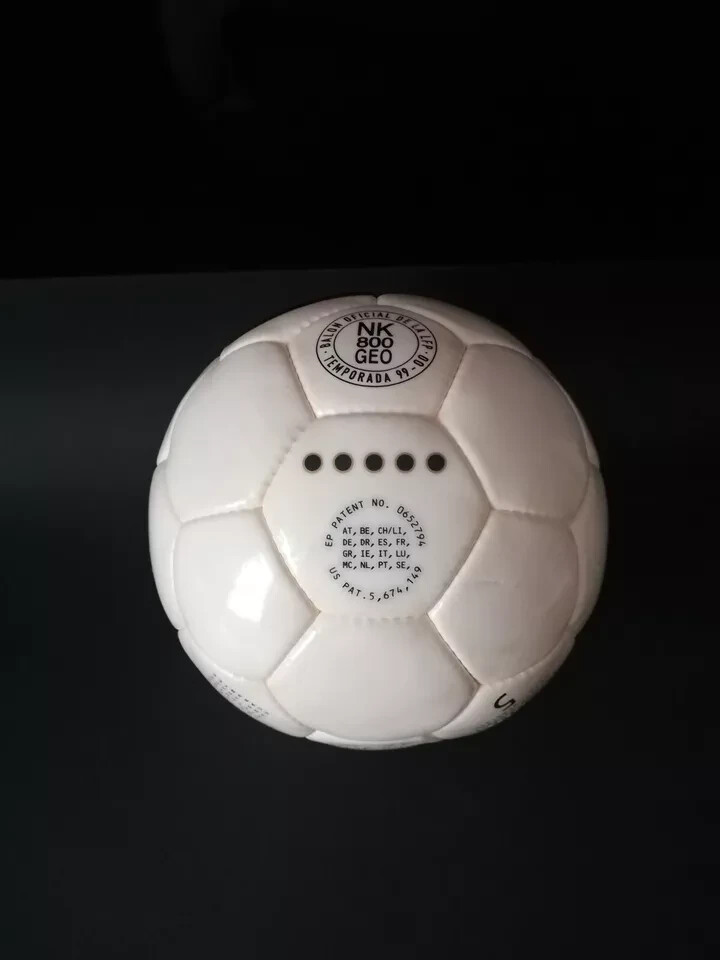 La Liga 1999/2000 Spanish league Nike Nk 800 Geo match ball size 5