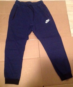 jeans nike