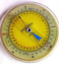 Żółty plastik - kalkulator trójkątny, 2. Model, typ DR 3 Tp. kwiecień 1943