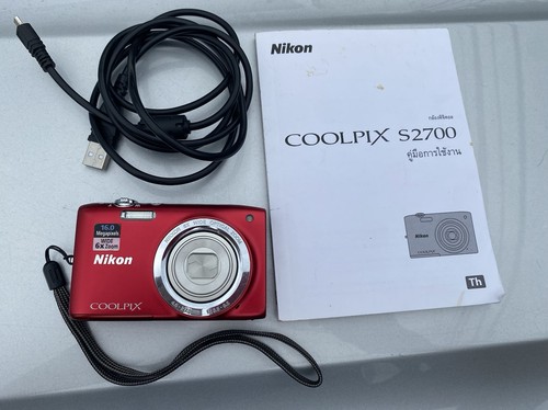 Nikon Coolpix S2700 Compact 16.0MP Zoom 6x Rouge - Reconditionné Avec étui Et Carte SD