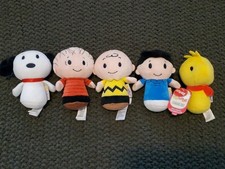 Hallmark Itty Bittys Peanuts Plush Charlie Brown Lucy Linus Snoopy Woodstock Lot