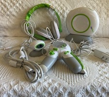 LeapFrog Lot Leap TV Cam, Controller, Headphones, Cords Console Stand 1 Game