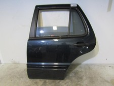 Porte arrière et accessoires Mercedes CLASSE M