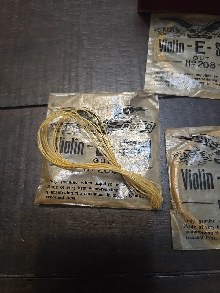 Vintage Eagle Brand Violon E String Gut #208 Box With 4 Packages - Image 2 of 4