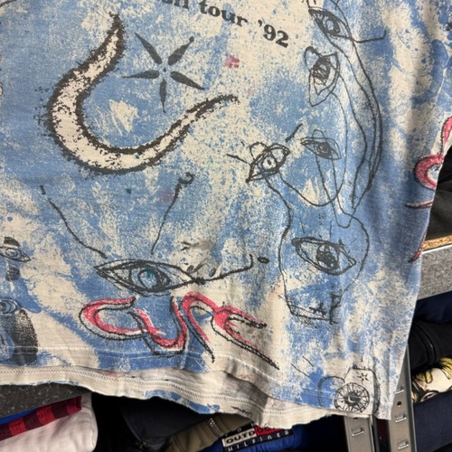 THRASHED THE CURE 1992 WISH ALBUM WORLD TOUR ALL OVER PRINT T-SHIRT Sz XLARGE - Picture 6 of 14