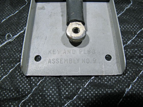 J-37 Key / WWII Era Key And Plug Assembly No. 9 v10.1 - Picture 21 of 21