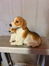 Resin Beagle and Puppy Statue Plays Music  6.5 inches long 5 inches high